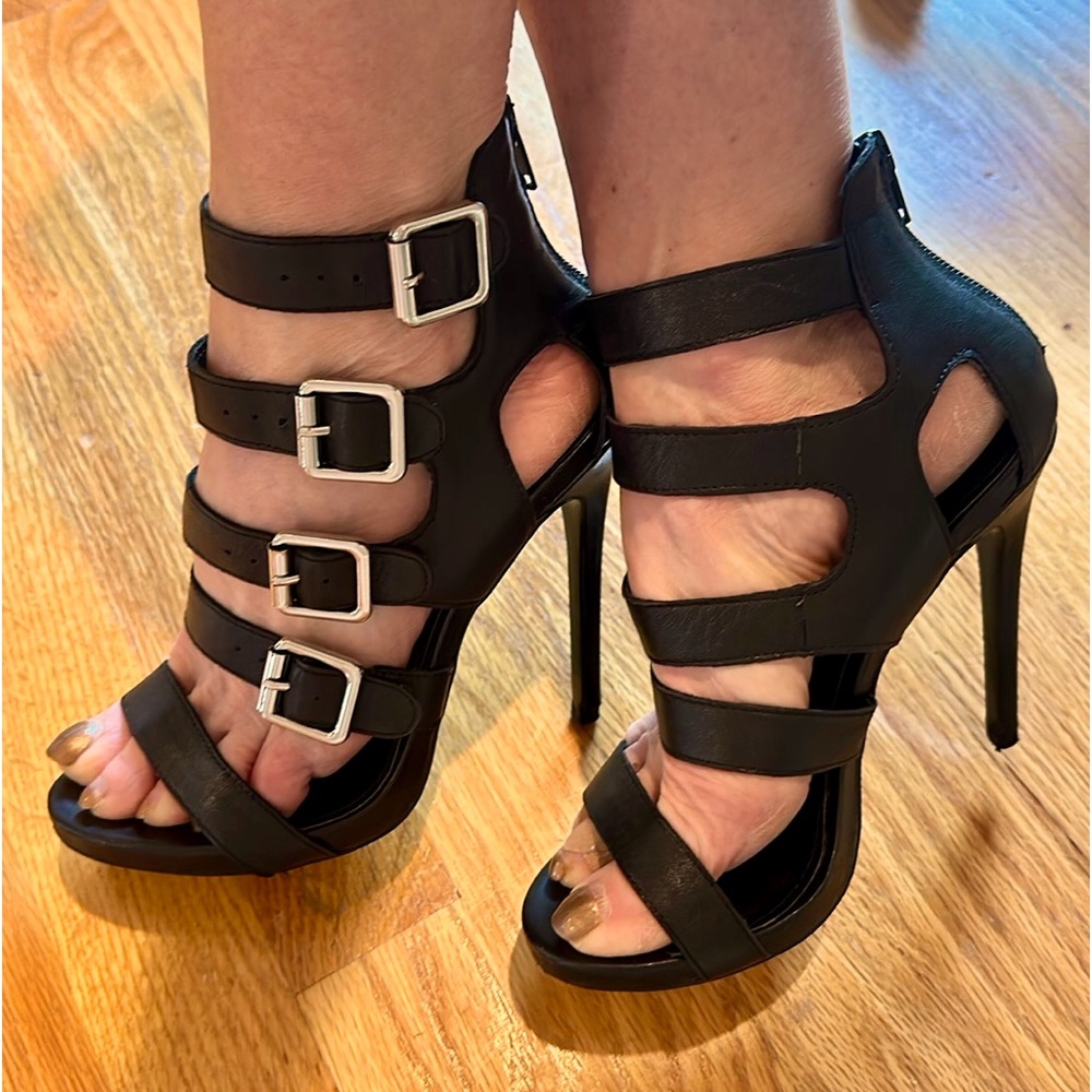 Steve Madden Black Leather Buckle Stilettos